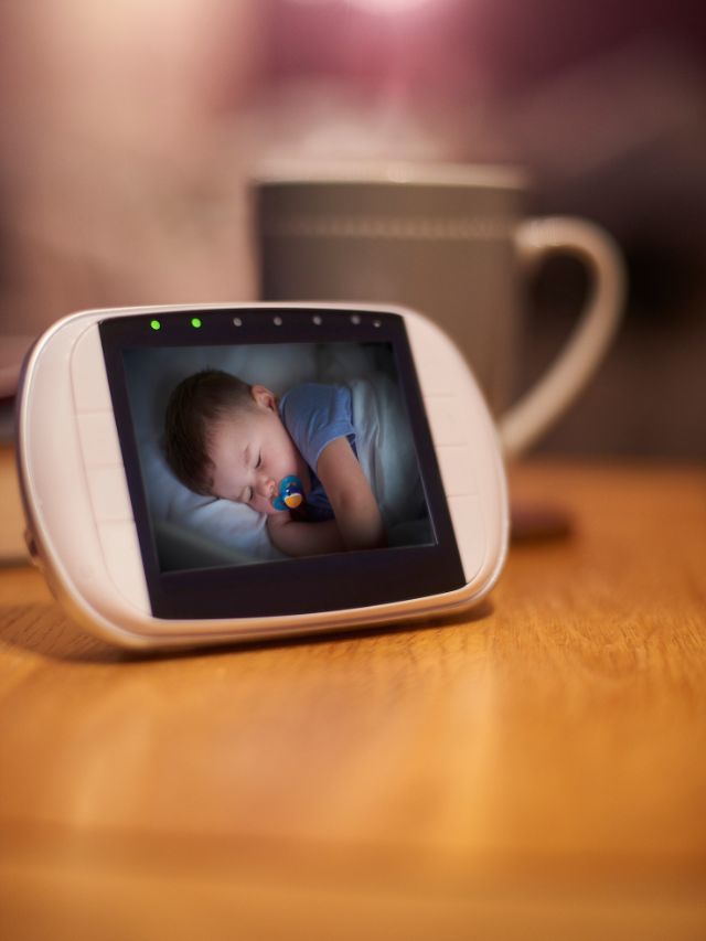 5 Best Travel Baby Monitors You Need in 2023